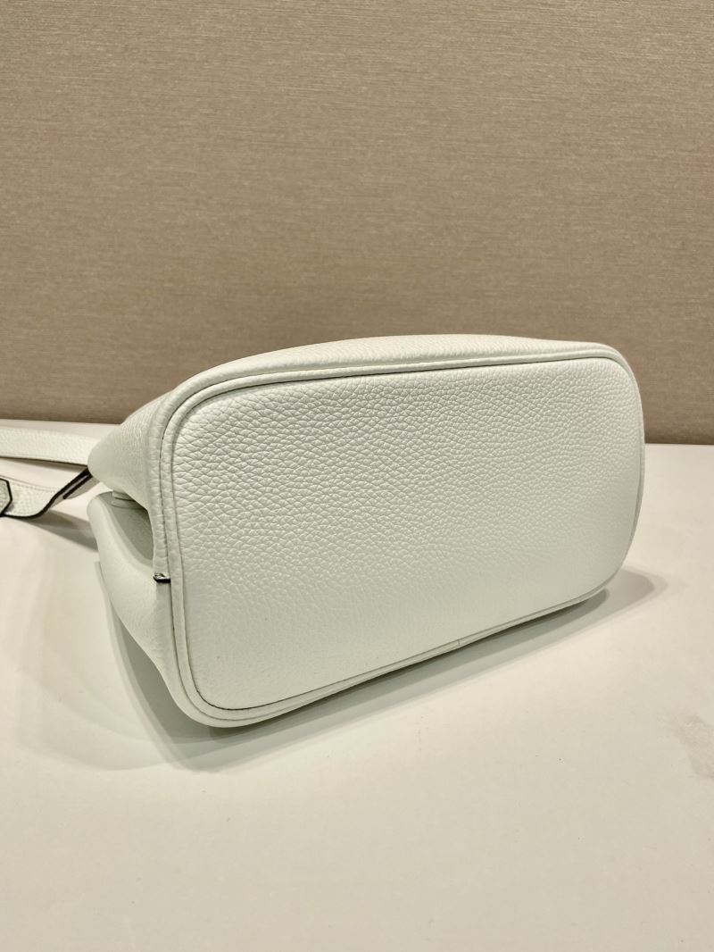 Pra*a top handle bags